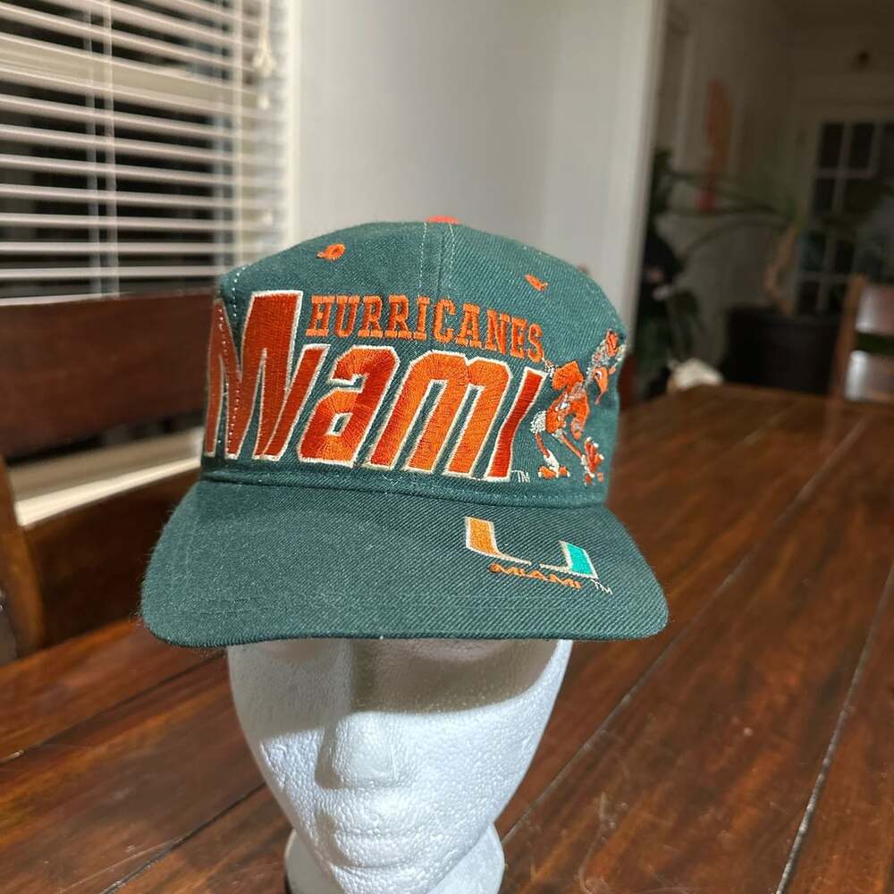 Vintage 1990s Miami Hurricanes Multi-Hit Embroidery Green Orange Snapback Hat